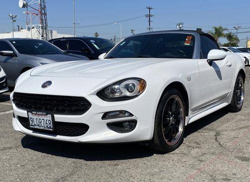 2017 FIAT 124 Spider Base