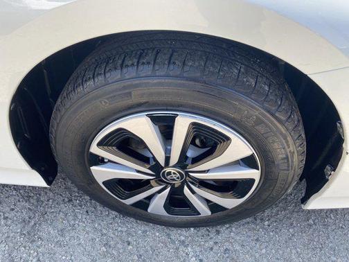 2017 Toyota Prius Prime Advanced