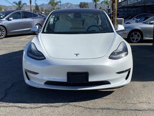 2018 Tesla Model 3 Performance