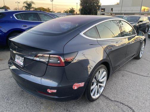 2018 Tesla Model 3 Long Range