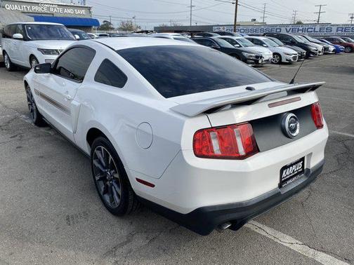 2011 Ford Mustang GT Premium