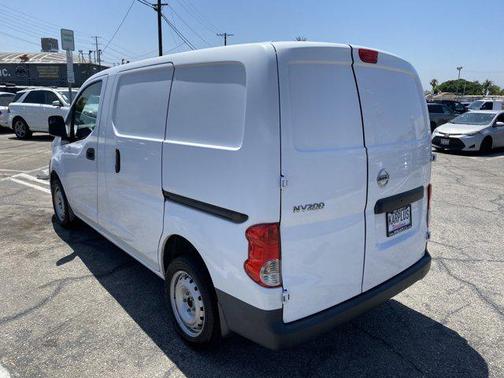 2018 Nissan NV200 S