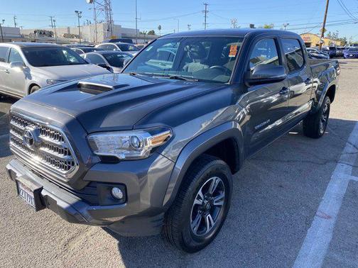 2016 Toyota Tacoma SR5