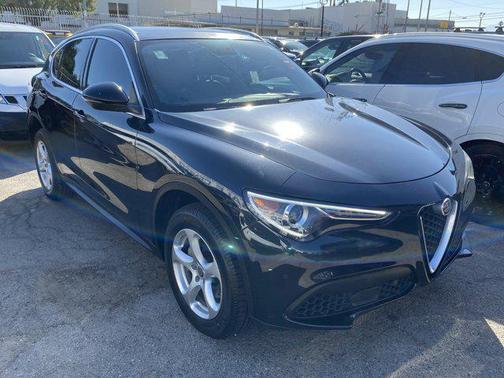 2019 Alfa Romeo Stelvio Base