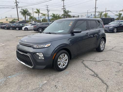 Gravity Gray 2021 Kia Soul LX