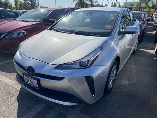 2021 Toyota Prius LE