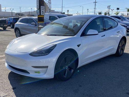 2023 Tesla Model 3 Standard Range
