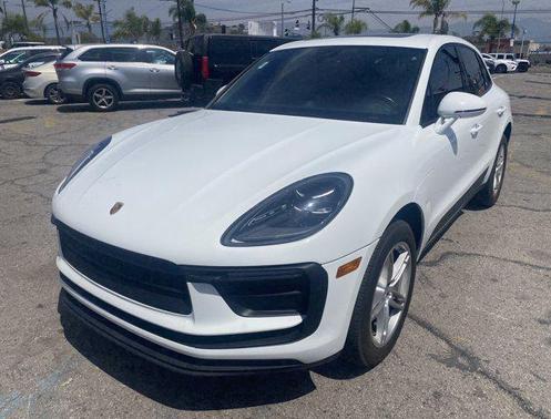2022 Porsche Macan Base