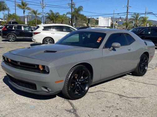 2018 Dodge Challenger SXT