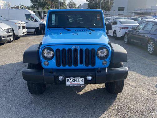 Chief Clearcoat 2017 Jeep Wrangler Unlimited Sport