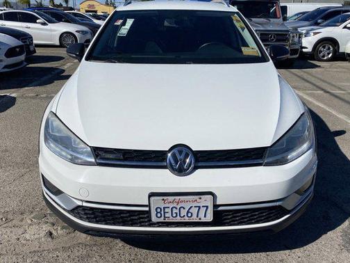 2018 Volkswagen Golf Alltrack TSI S