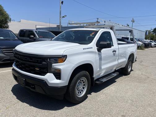 Summit White 2022 Chevrolet Silverado 1500 WT
