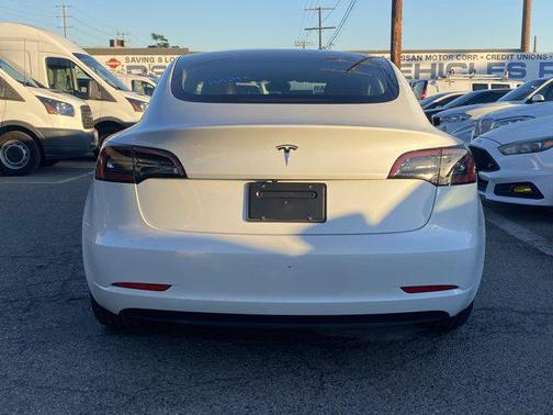 2023 Tesla Model 3 Standard Range