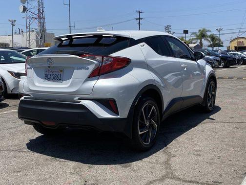2022 Toyota C-HR Limited