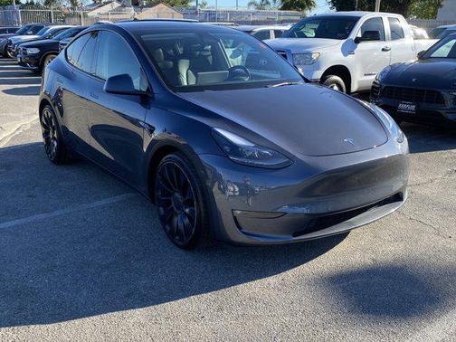 2022 Tesla Model Y Performance Dual Motor All-Wheel Drive