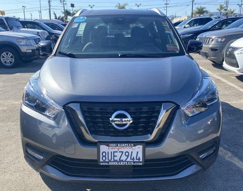 2020 Nissan Kicks SR