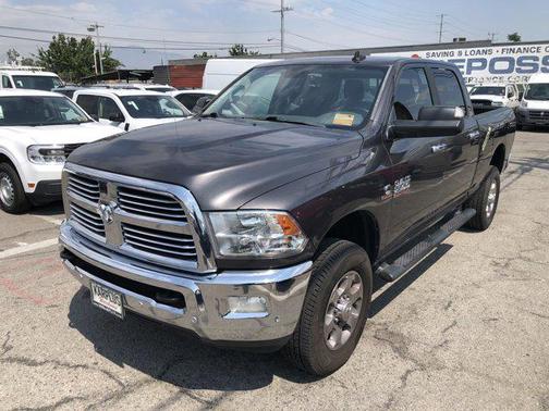 2018 RAM 2500 Big Horn Crew Cab 4x4 6'4' Box