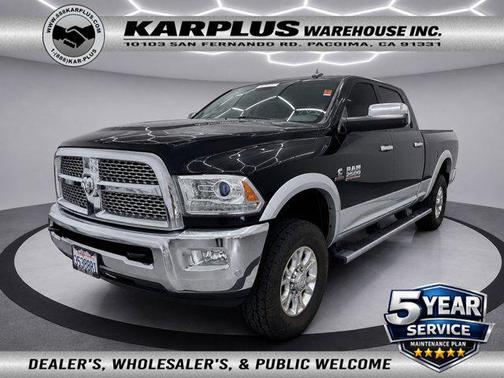 Brilliant Black Crystal Pearlcoat 2015 RAM 2500 Laramie