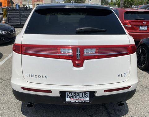2019 Lincoln MKT Reserve