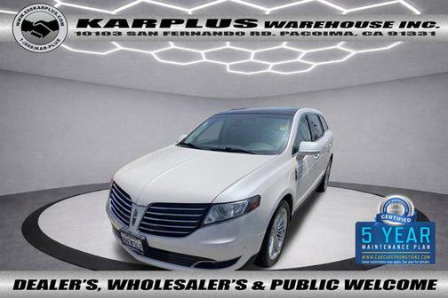 2019 Lincoln MKT Reserve