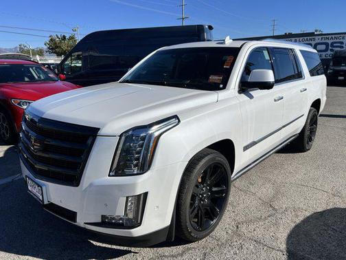 2018 Cadillac Escalade ESV Premium Luxury