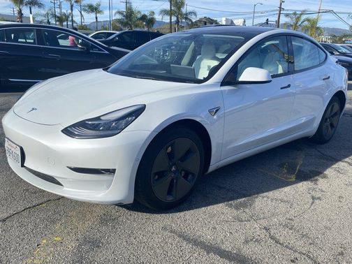2022 Tesla Model 3 Long Range