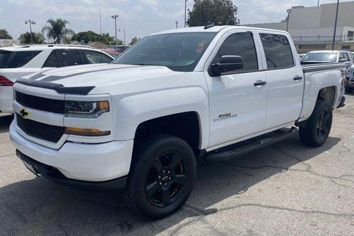 2018 Chevrolet Silverado 1500 Custom
