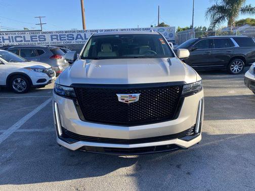 2022 Cadillac Escalade ESV Sport Platinum