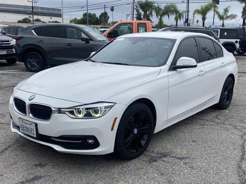 2018 BMW 330 330i