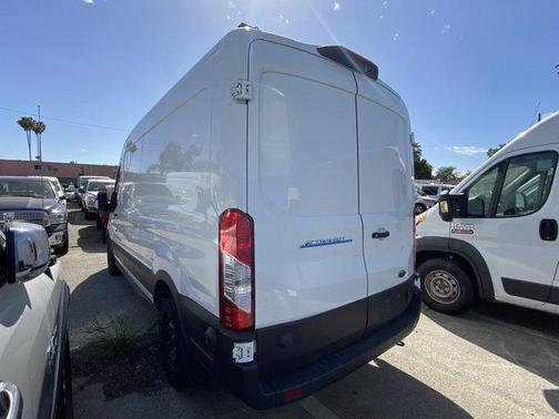 2022 Ford Transit-350 Base