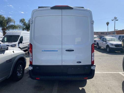 2022 Ford Transit-350 Base