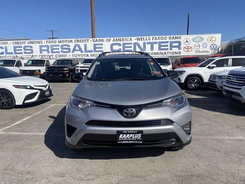 Silver Sky Metallic 2018 Toyota RAV4 LE