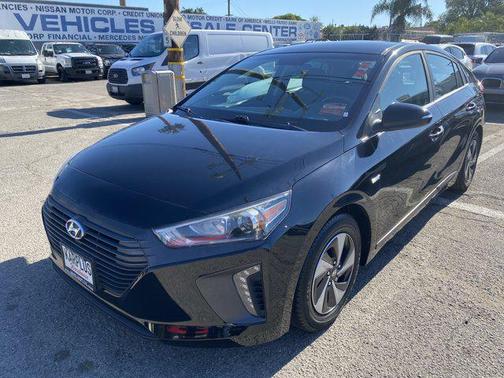 2018 Hyundai IONIQ Hybrid SEL