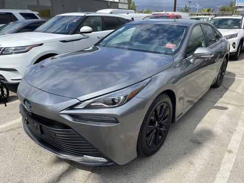 2021 Toyota Mirai Base