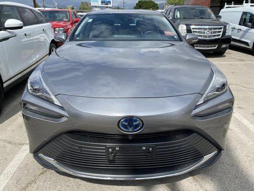 2021 Toyota Mirai Base