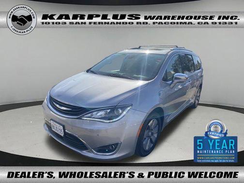 2017 Chrysler Pacifica Hybrid Platinum