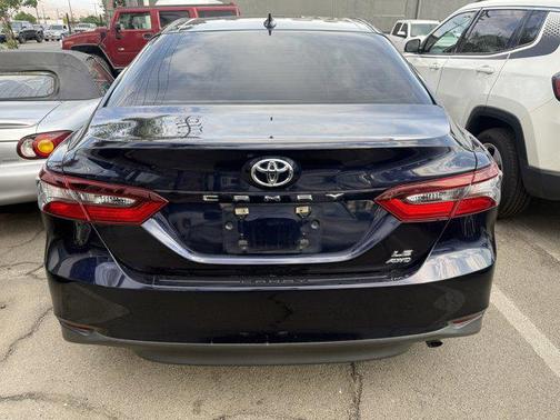 2022 Toyota Camry LE