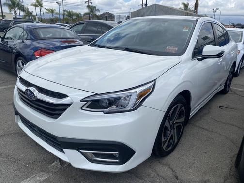 Crystal White Pearl 2020 Subaru Legacy Limited