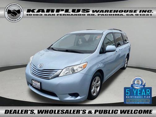 2017 Toyota Sienna LE
