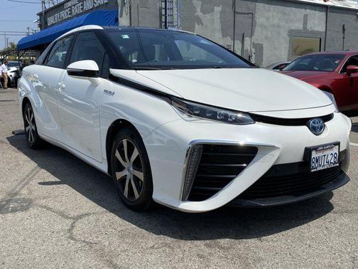 2019 Toyota Mirai Base