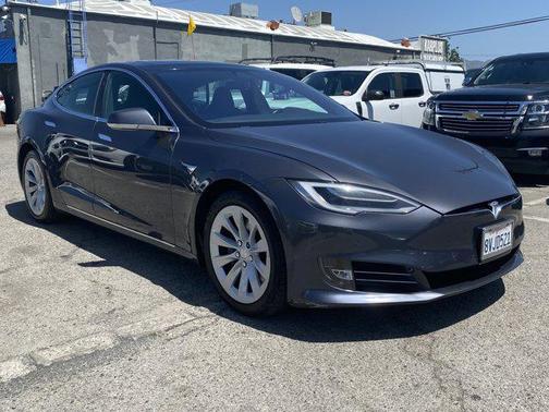 2018 Tesla Model S 75D