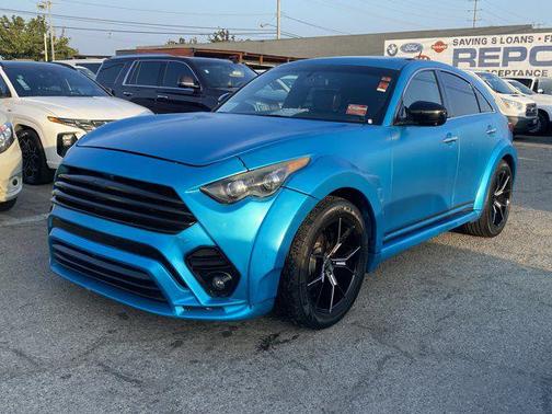 2015 INFINITI QX70 Base