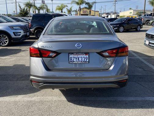 2022 Nissan Altima S FWD