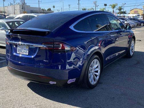 2018 Tesla Model X 75D