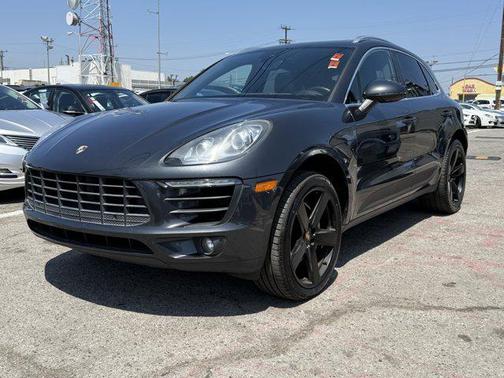 2018 Porsche Macan Base