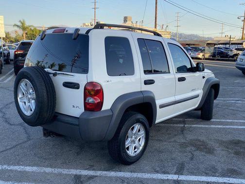 2002 Jeep Liberty Sport