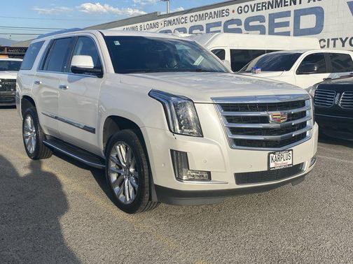 2017 Cadillac Escalade Luxury