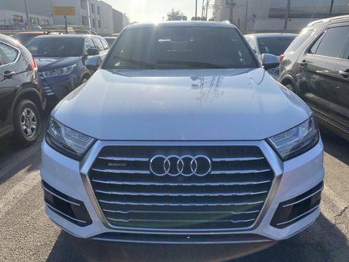 2018 Audi Q7 3.0T Premium Plus