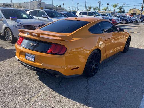 2019 Ford Mustang EcoBoost
