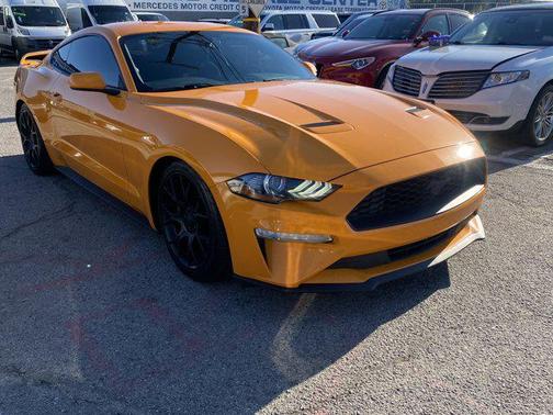 2019 Ford Mustang EcoBoost